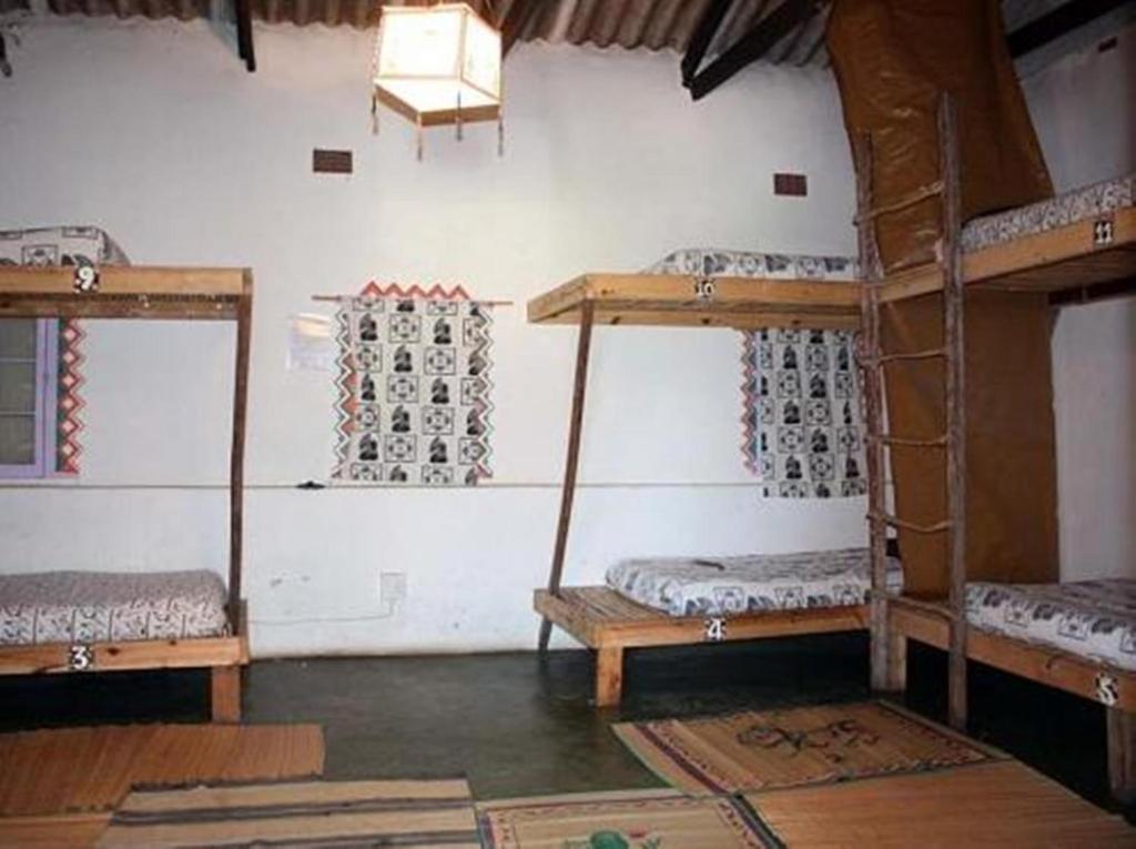 Amapondo Backpacker Lodge Port Saint Johnʼs Zimmer foto